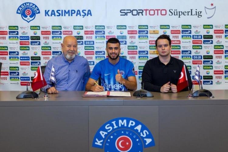 <p>Azad Toptik<br />
<br />
Yeni Takımı: Kasımpaşa<br />
Eski Takımı: Stuttgart<br />
Mevkiisi: Orta saha</p>