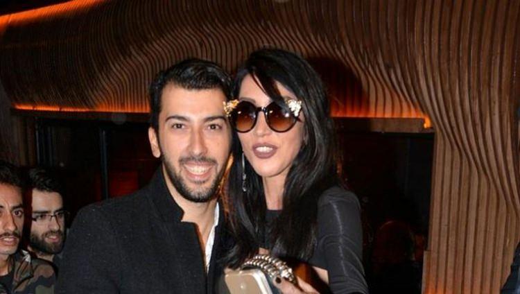 <p><strong>HANDE YENER VE ÇAĞIN KULAÇOĞLU</strong></p>
