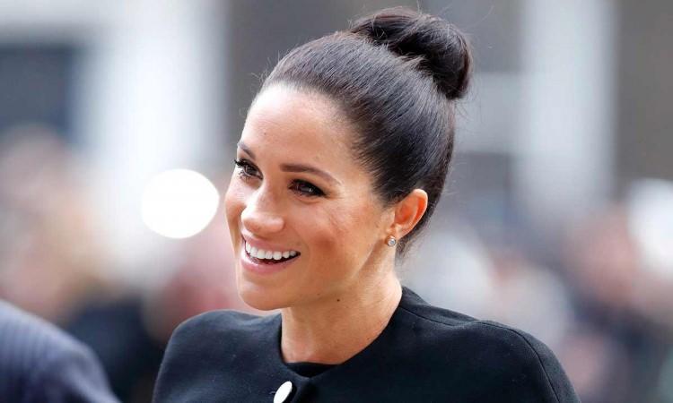 <p>Meghan Markle</p>
<p> </p>
<p>Gerçek Adı: Rachel Meghan Markle</p>