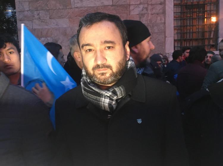 <p>Çin yönetiminin Doğu Türkistan'daki Uygur Türklerine yönelik uyguladığı baskıcı politikalar, Bursa'da protesto edildi. Doğu Türkistan bayraklarını taşıyan grup, 'Zulme karşı duaya kalk' sloganı attı.</p>

<p> </p>
