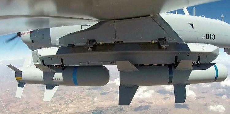 <p>Güdümsüz Mk-81 ve Mk-82 serisi bombalara takılan Teber Güdüm Kiti, bunları akıllı mühimmatlar haline getiriyor.</p>
<p> </p>