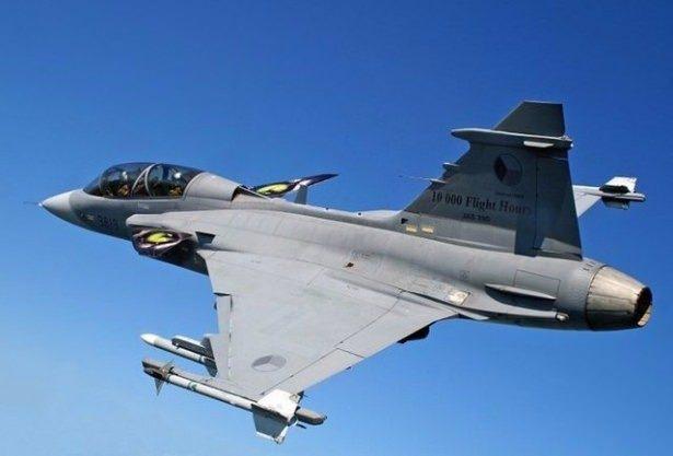 <p>JAS 39 Gripen </p>

<p>69 Milyon Dolar</p>
