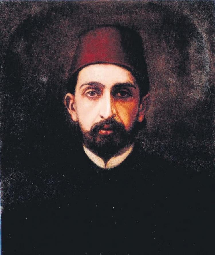 <p>Borç batağındaki devleti işler hale getirdi. Uyguladığı etkin diplomasi ve denge politikasıyla devleti zor yıllarında ayakta tuttu. 31 Mart Olayı’ndan sonra 27 Nisan 1909’da tahttan indirildi Sultan Abdülhamid.</p>
<p> </p>
