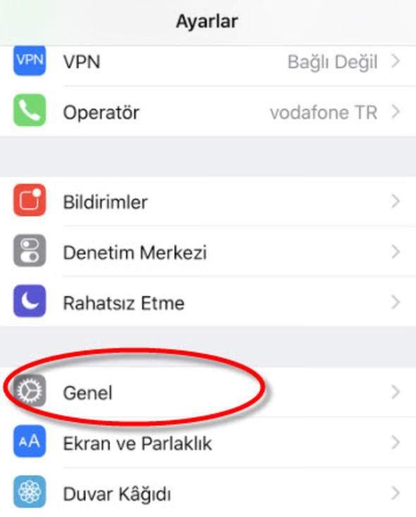 <p>Telefon kullanmanızı hızlandıracak bir önerimiz daha var. Az sonra yapacağınız ayar değişikliğiyle yeni iPhone'unuza bomba bir özellik ekleyeceksiniz! </p>

<p>Önce Menü'den Ayarlar/Genel'e girin.</p>
