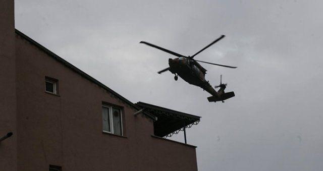 <p>8 Kasım 2002 - Bandırma 6. Ana Jet Üssü’ne bağlı UH-1 tipi bir helikopter eğitim alanına inişe geçtiği sırada düştü.Kaza sonucunda 2'si ağır toplam 6 askeri personel yaralandı.</p>