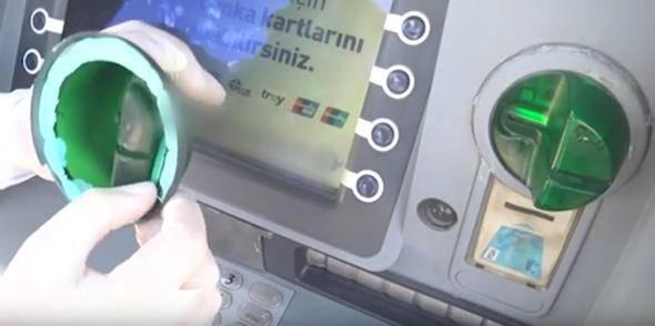 <p>Nakit çekim ve kredi çekimi dahil pek çok şeyi yapabiliyorlar.</p>
<p> </p>