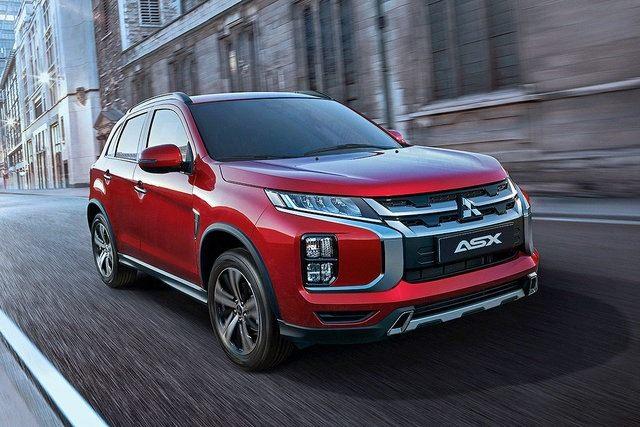 <p><strong>MITSUBISHI</strong></p>

<p>Mitsubishi, yenilediği ASX'i Cenevre'ye getirecek. Modelin ön yüzünde markanın yeni tasarım dili görülüyor. </p>
