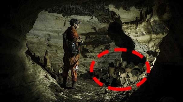 <p>Arkeologlar, bin yıldır dokunulmamış adak mağarasında adeta bir servet buldu.</p>
