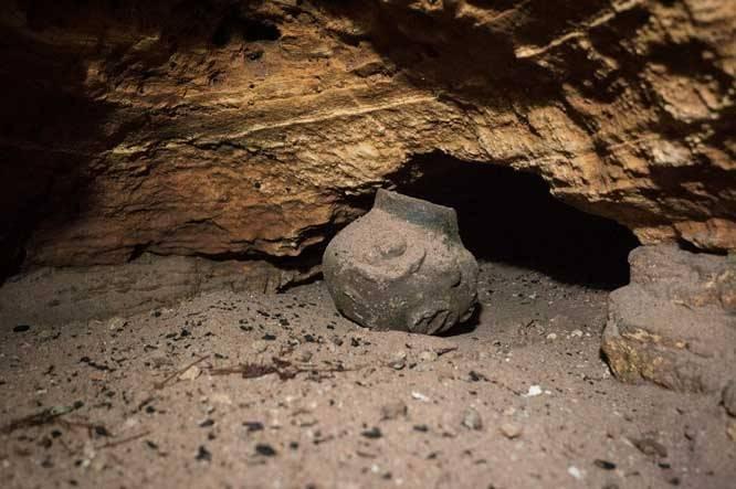 <p>Meksika Ulusal Antropoloji ve Tarih Enstitüsünce yapılan açıklamada, seramik kapların M.S.1000 yılına ait olduğunun sanıldığı belirtildi.</p>
