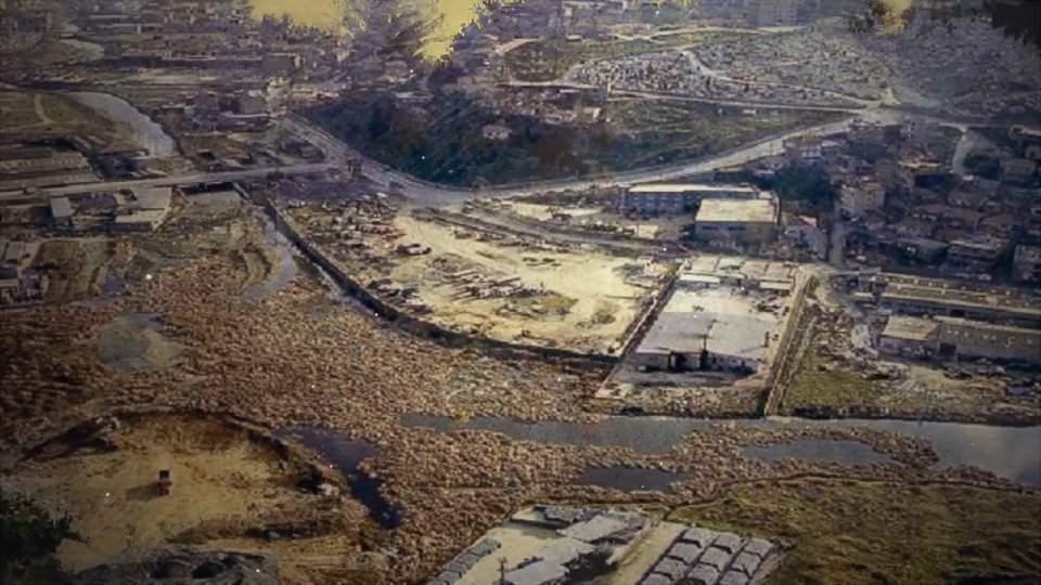 <p>Yeşil alanlar, park ve bahçelerin sayıca çok az olması İstanbulluların sosyal hayatını olumsuz etkiliyordu.</p>
