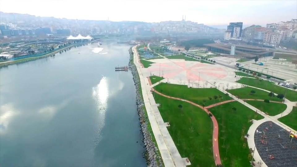 <p>Haliç, yıllar süren çalışmalarla temizlenerek eski ihtişamına kavuşturuldu. </p>
