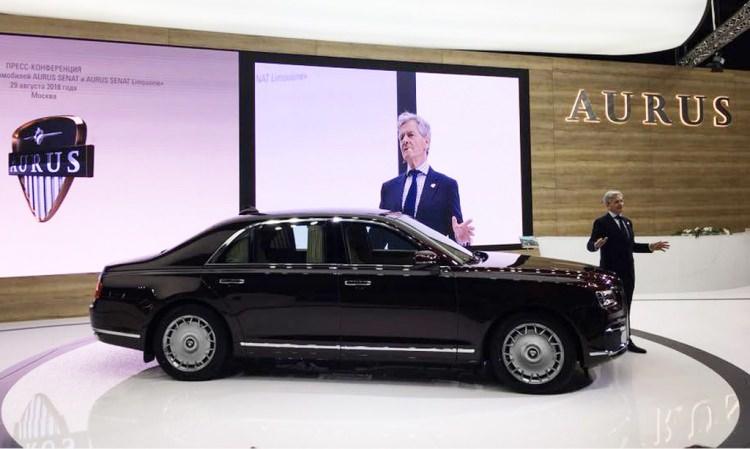 <p>Yaklaşık 200 bin dolar fiyat biçilen Aurus Senat, kısa süre sonra satışa çıkması bekleniyor.</p>