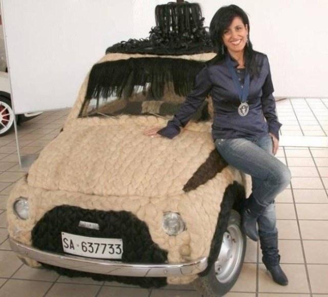 <p>Arabayı örmüş olabilir mi?</p>