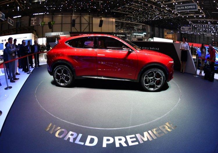 <p>Alfa Romeo 'Tonale' SUV konsept otomobili</p>
