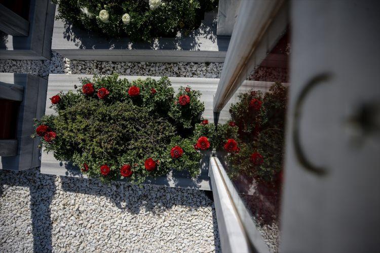 <p>Törenlere katılacak herkesin Çanakkale ruhunu yeniden hissedeceğini vurgulayan Kaşdemir, şunları kaydetti:</p>

<p> </p>
