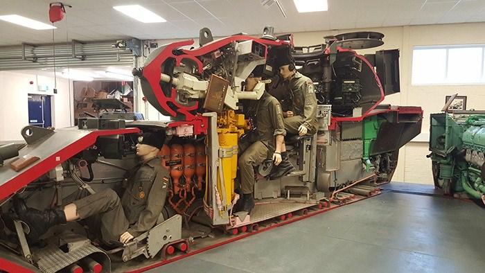 <p>Askeri tank</p>

