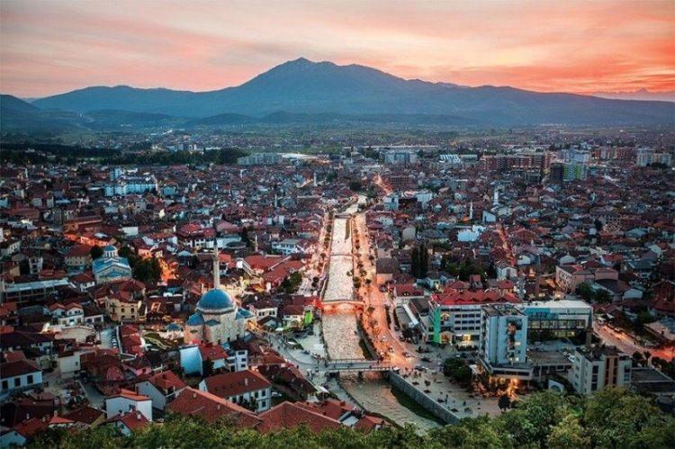 <p>Kosova/180 günde 90 günü aşmayacak şekilde vizesiz.</p>
