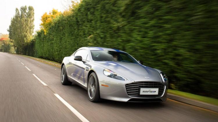 <p>800V’luk ve 65 kW-saat kapasiteli motor, 250 km/s’lik maksimum hız değerine ulaşabilecek.</p>