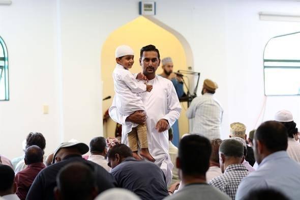 <p>Silahların teslimi için verilen yasal sürede gerekli bildirimde bulunmayan ve silahlarını teslim etmeyenlere 3 yıla kadar hapis veya 4 bin dolara kadar da para cezasına çarptırılabilecek.</p>
<p> </p>