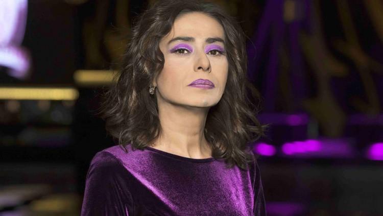 <p><span style="color:#800080"><strong>Yıldız Tilbe</strong></span></p>
