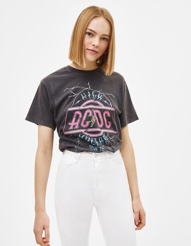 <p><strong><span style="color:#800080">Bershka - </span>119.95 TL</strong></p>
