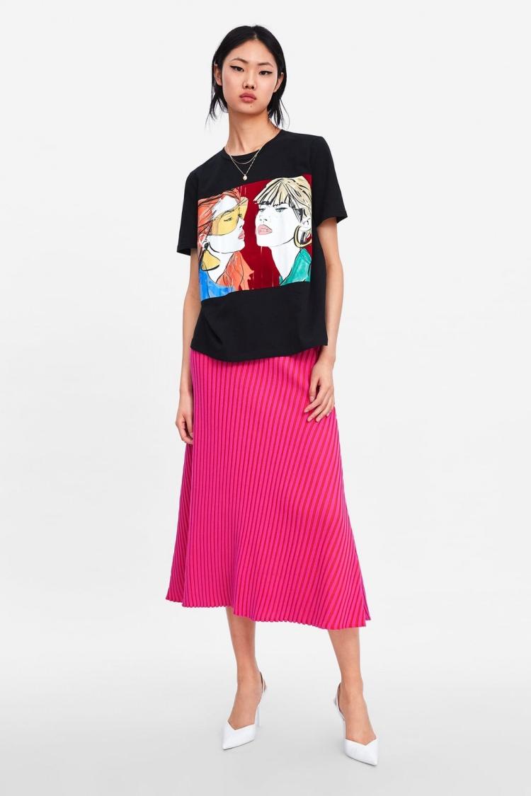 <p><strong><span style="color:#800080">Zara - </span>79.95 TL</strong></p>

