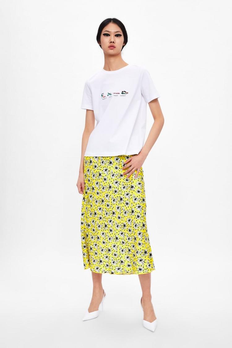 <p><strong><span style="color:#800080">Zara -</span> 79.95 TL</strong></p>
