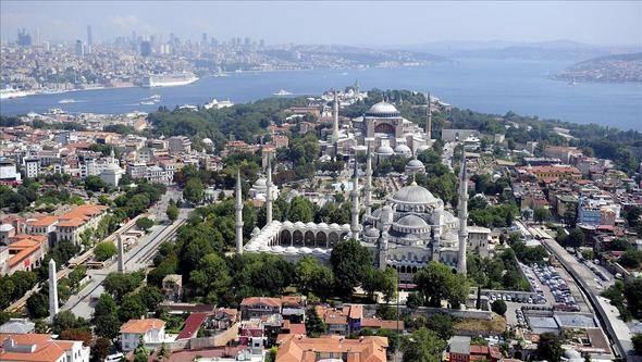 <p>28.İspanya</p>
<p>Gelen Turist Sayısı: 22 bin 387</p>
<p>27.Mısır</p>
<p>Gelen Turist Sayısı: 22 bin 900</p>