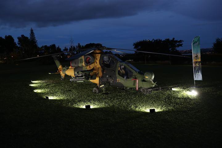 <p>T129 Atak helikopteri Brezilya’nın Rio de Janeiro kentinde 2-5 Nisan’da gerçekleştirilecek savunma sanayi fuarına katılacak.</p>

<p> </p>
