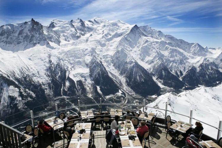 <p><strong>Le Panoramic, Chamonix</strong>- <span style="color:#800080"><strong>Fransa</strong></span></p>
