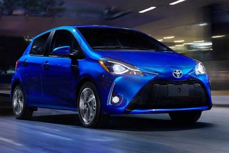 <p>Toyota Yaris 1.0 Life<br />
<br />
<span style="color:#FF8C00"><strong>84 bin 700 lira</strong></span></p>