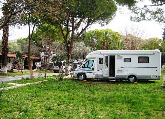 <p>Önder Camping- <strong>Kuşadası</strong></p>
