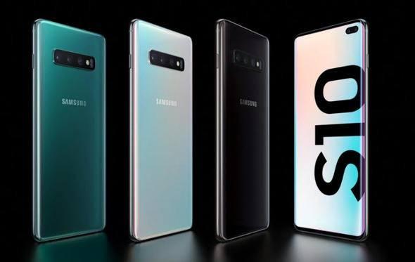 <p><strong>Samsung Galaxy S10 Plus: </strong></p>

<p>Galaxy S10 Plus, 6.4 inç büyüklüğünde 1440×3040 piksel çözünürlük sunan bir ekrana sahip. Cihaz satın alındığı bölgeye göre Exynos 9820 veya Qualcomm Snapdragon 855 işlemci ile geliyor.</p>
