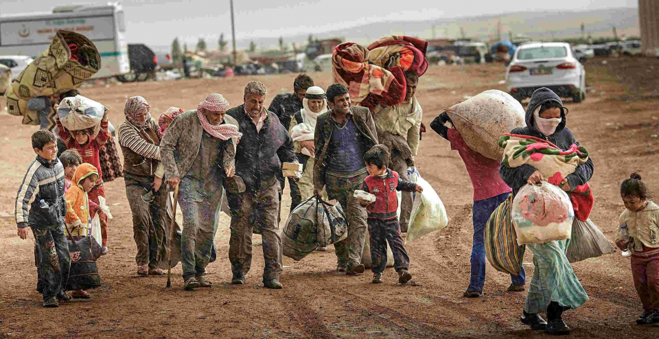 <p>Türkiye'nin birçok bölgesine yayılan yaklaşık 3,5 milyon Suriyelinin son durumunu gösteren bir harita hazırlandı. Göç İdaresi Genel Müdürlüğü'nden alınan bilgilere göre hangi ilde yüzde kaç Suriyeli vatandaş bulunuyor. İşte ayrıntılar...</p>
