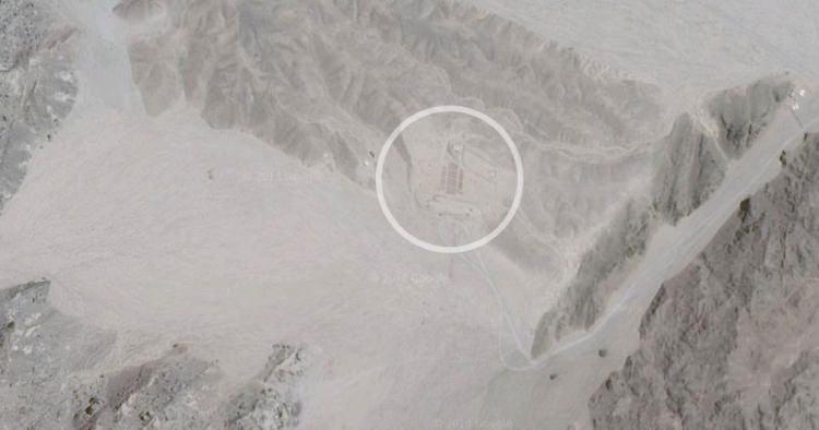 <p>G&ouml;rd&uuml;ğ&uuml; bu gizemli şeklin peşine d&uuml;şen fotoğraf&ccedil;ı buraya vardığında ise muazzam bir yer buldu.</p>

<p>&nbsp;</p>
