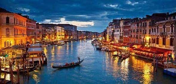 <p><strong>İtalya</strong></p>

<p>Kadınlar i&ccedil;in emeklilik yaşı:61<br />
<br />
Erkekler i&ccedil;in emeklilik yaşı:61</p>
