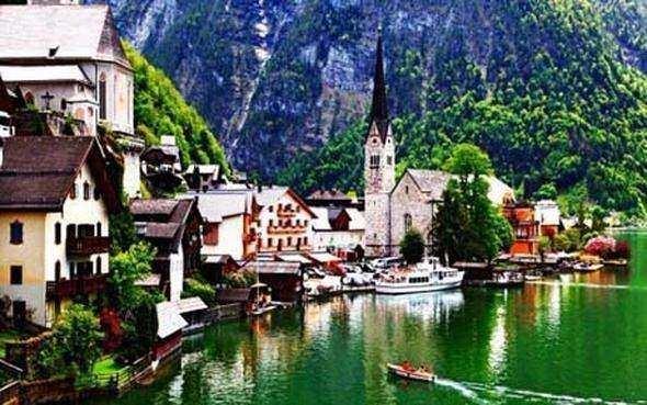 <p><strong>İsvi&ccedil;re</strong></p>

<p>Kadınlar i&ccedil;in emeklilik yaşı:64<br />
<br />
Erkekler i&ccedil;in emeklilik yaşı:66</p>
