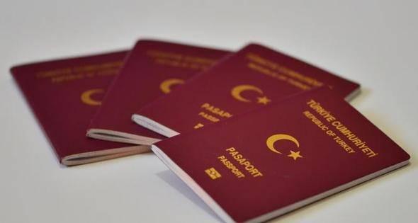 <p><em><strong>En çok vize başvurusu alan ülkeler ve verdikleri vize sayısı</strong></em></p>
<p>10.Litvanya</p>
<p>Vize başvuru sayısı: 353 bin 59</p>
<p>Verdikleri vize sayısı: 346 bin 476</p>