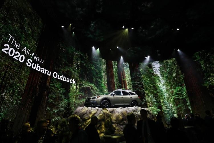 <p>2020 Subaru Outback modeli </p>