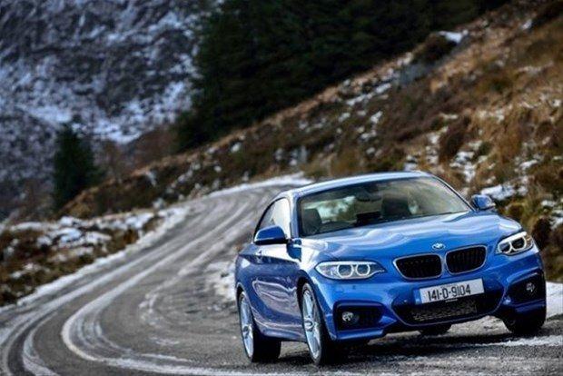 <p>BMW 2 220D Coupe</p>

<p>Yakıt tipi: Dizel<br />
Ortalama yakıt Tüketimi(100km): 4.6 litre</p>

