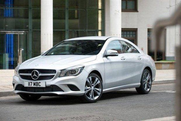 <p>Mercedes CLA CLA180 CDI</p>

<p>Yakıt tipi: Dizel<br />
Ortalama yakıt Tüketimi(100km): 4.6 litre</p>
