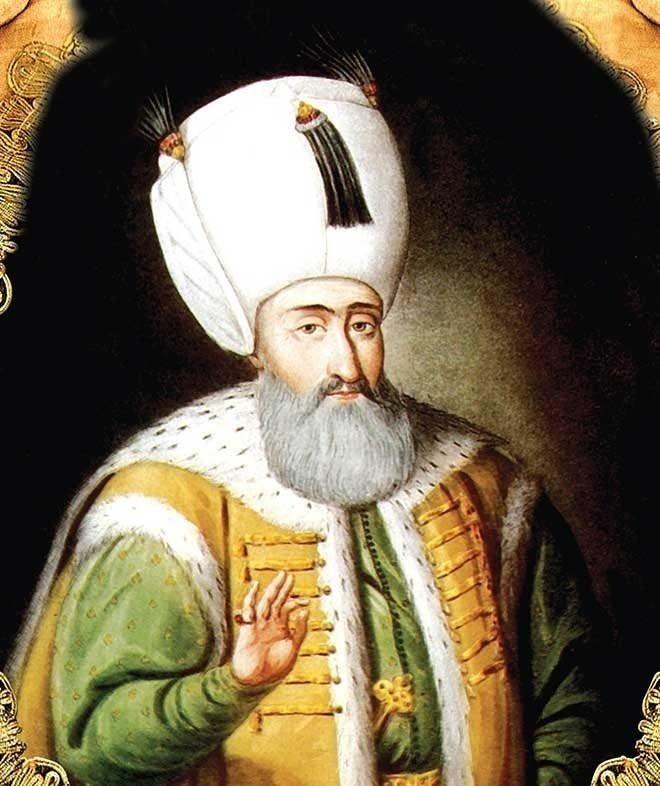 <p><strong>Kanuni Sultan Süleyman</strong></p>

<p>Zigetvar kuşatması sırasında, 7 Eylül 1566 gecesi kaynaklara göre gut, dijanteri veya anjin sebebiyle 71 yaşındayken vefat etti. Vefat etmeden önce odada bulunanlara, 'Ben ölünce bir elimi tabutun dışına atın. İnsanlar görsünler ki padişah olan Süleyman bu Dünyadan eli boş gitmiştir.' demiş ve vefat etmiştir.</p>
