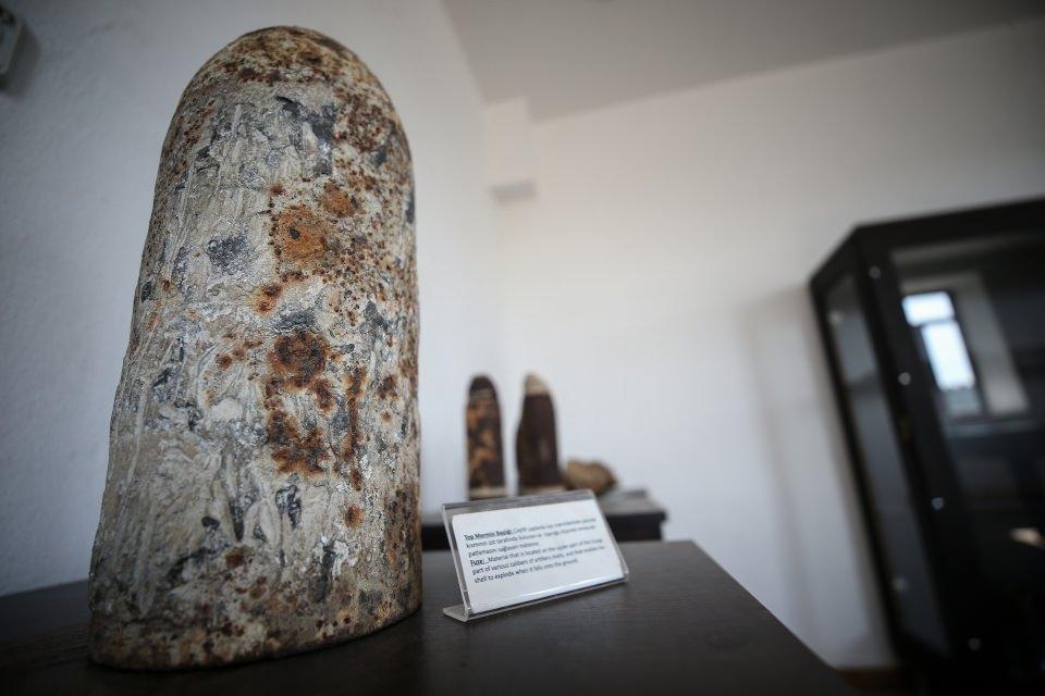<p>Çanakkale Savaşlarının yaşandığı tarihi Gelibolu Yarımadası'ndaki köylerde oluşturulan çok sayıda müze ziyaretçilerin ilgisini çekiyor.</p>