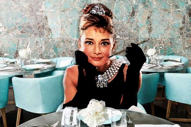 <p>Audrey Hepburn'un en bilinen filmlerinden biri olan Roman Holiday, bir tatil hikayesini anlatıyordu.</p>
