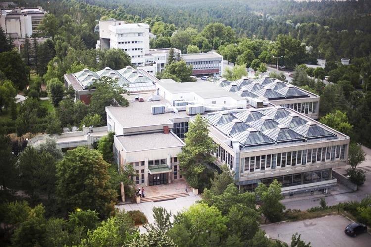 <p>Orta Doğu Teknik Üniversitesi<br />
<br />
Sıra: 601-800</p>

<p> </p>
