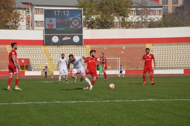 <p>Zonguldak Kömürspor</p>
<p>Süper Lig'de yer aldığı sezon sayısı: 14</p>
<p>Şu an bulunduğu lig: 2. Lig Kırmızı Grup</p>