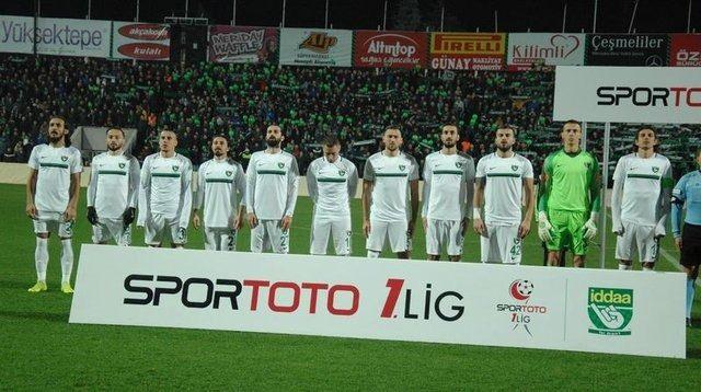 <p>Denizlispor</p>
<p>Süper Lig'de yer aldığı sezon sayısı: 19</p>
<p>Şu an bulunduğu lig: Spor Toto 1. Lig</p>