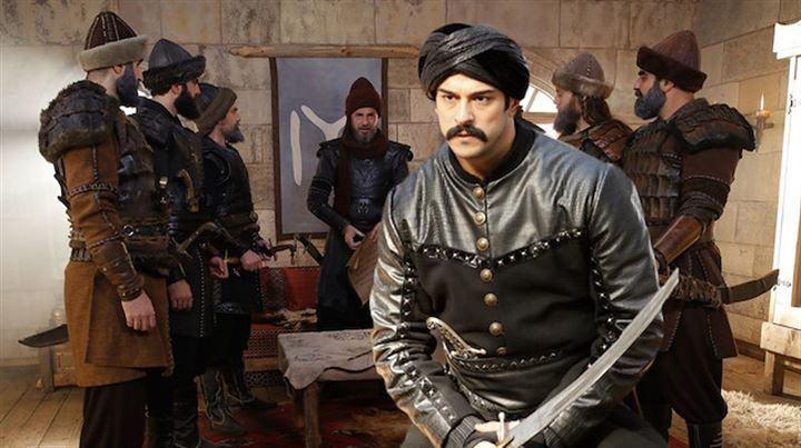 <p>"Oğlum sen kimsin?" der.</p>
<p> </p>