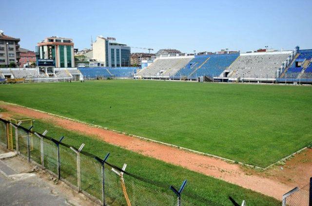 <p>Zeytinburnuspor</p>
<p>Süper Lig'de yer aldığı sezon sayısı: 5</p>
<p>Şu an bulunduğu lig: İstanbul amatör küme</p>