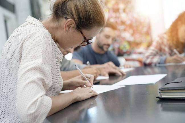 <p>Dünyanın en saygın üniversite derecelendirme organizasyonlarından birisi olan Times Higher Education (THE) 2019 sıralaması belli oldu.</p>

<p>Peki sıralamaya hangi Türk üniversiteleri girmeyi başardı? Türk üniversitelerinin dünya sıralamasında yeri neresi? İşte Times Higher Education (THE) 2019 verilerine göre ilk bin sıralamasına girmeyi başaran Türk üniversiteleri ve sıralamaları.</p>
